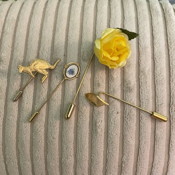 Bundle of Four Elegant Vintage Stick Pins - Picture 7 of 10